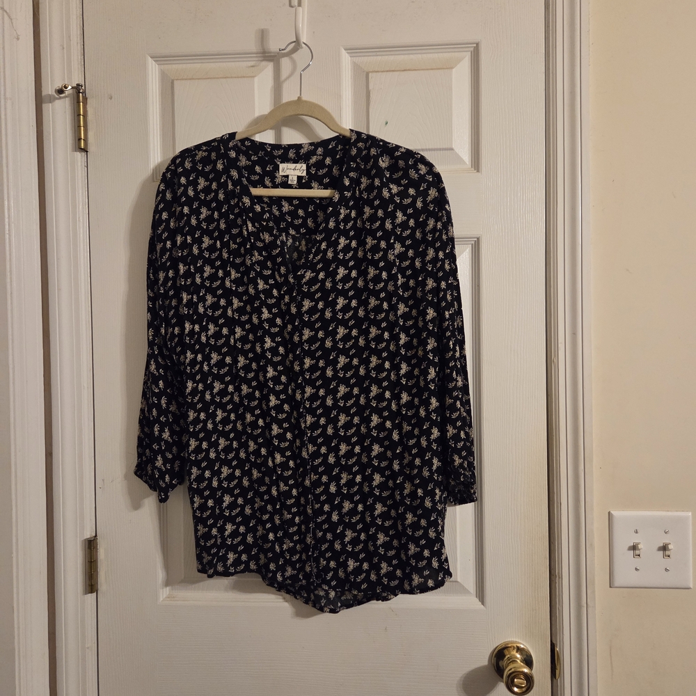 Floral Black and White Women's Top
